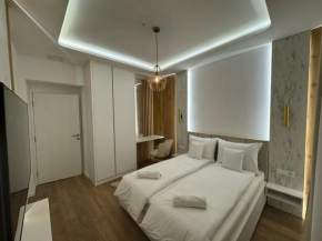 Mona Luxury Apartments - Free Garage Parking